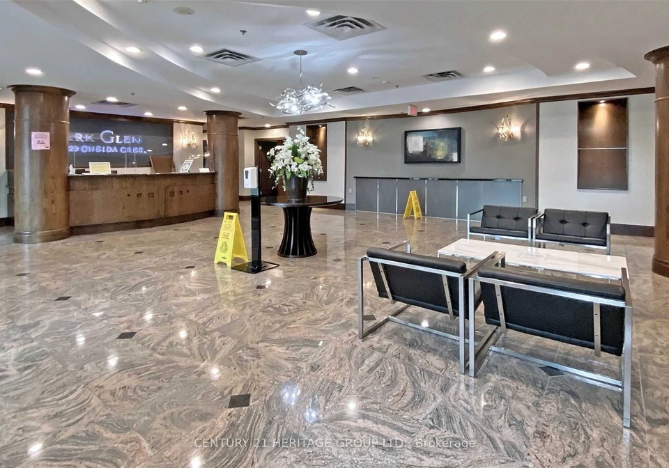 23-oneida-crescent-richmond-hill-ontario-n13066458