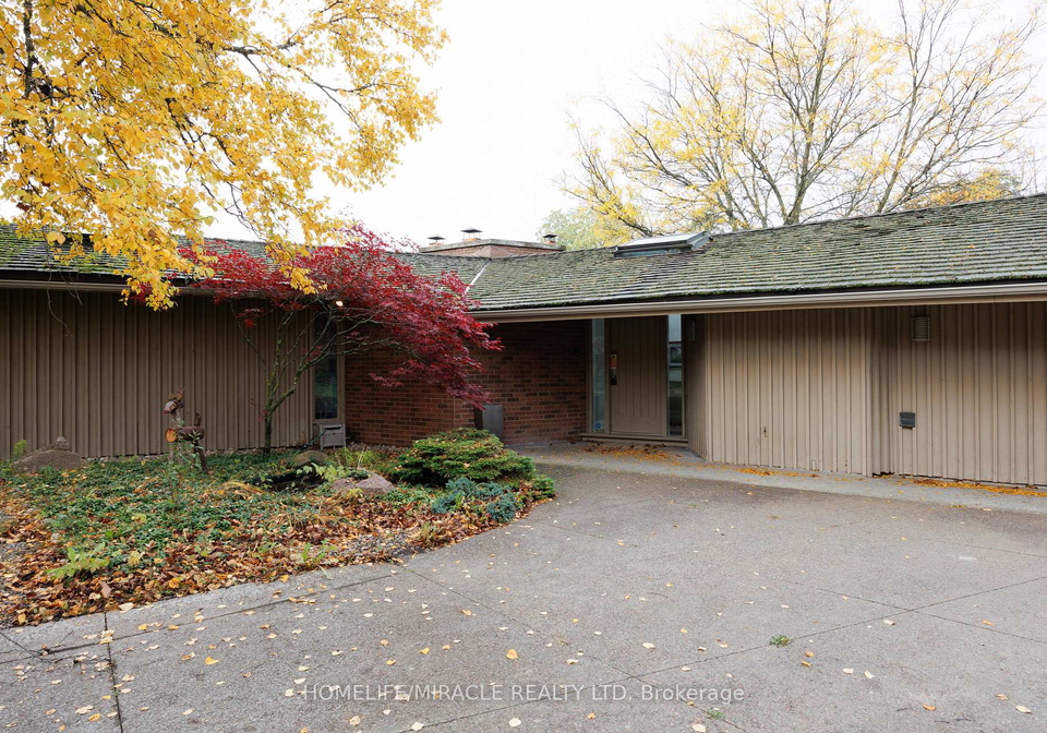 11-champlain-crescent-king-ontario-n13067392