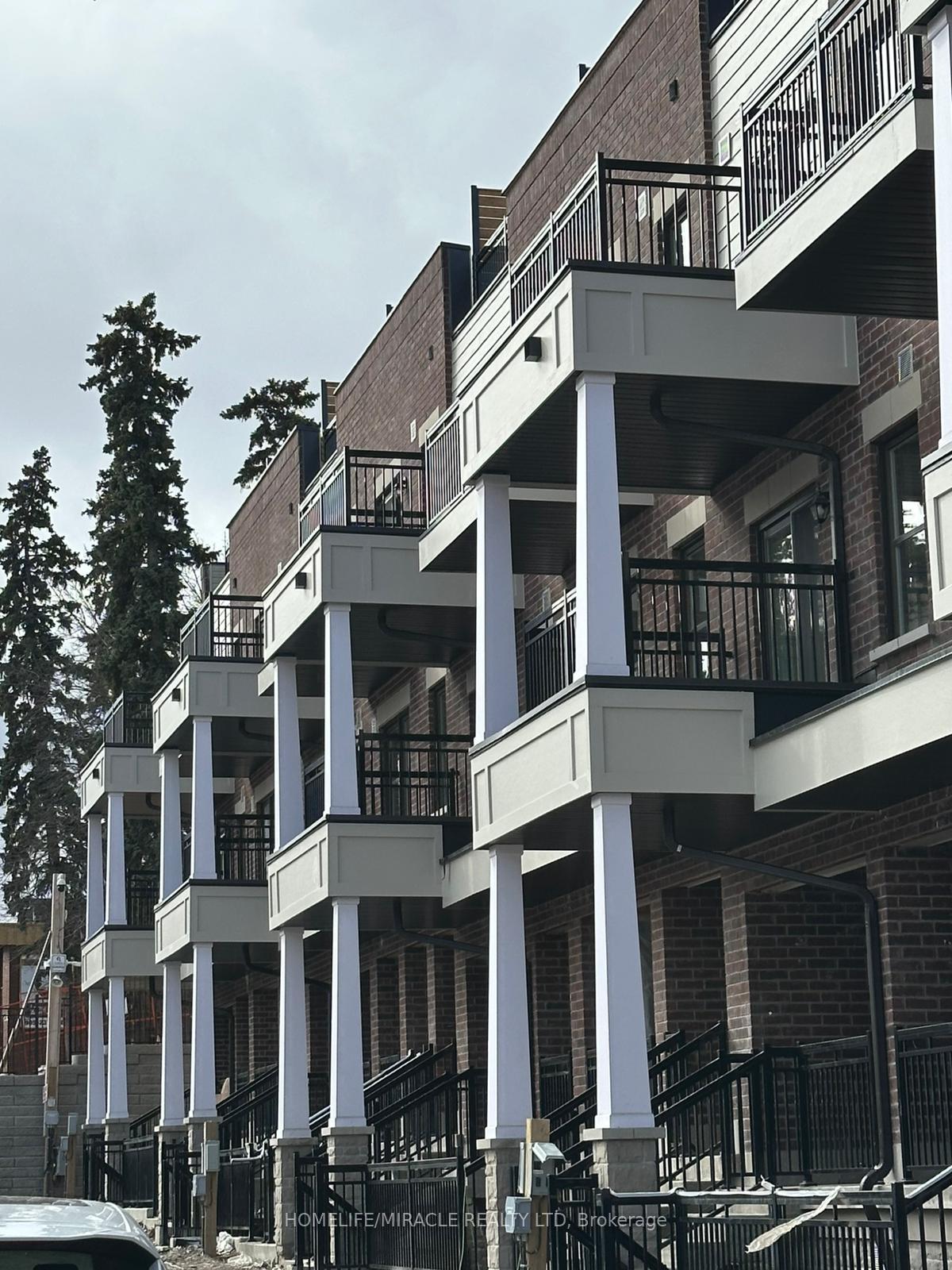 15100-yonge-street-aurora-ontario-n13067412
