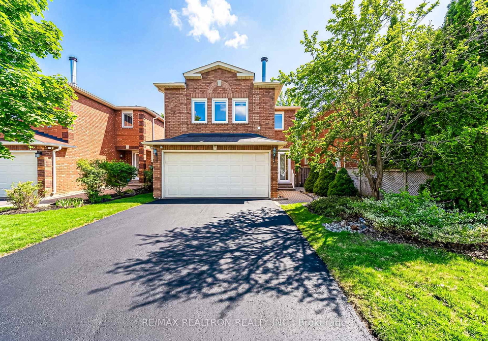 19-justus-drive-richmond-hill-ontario-n13067596
