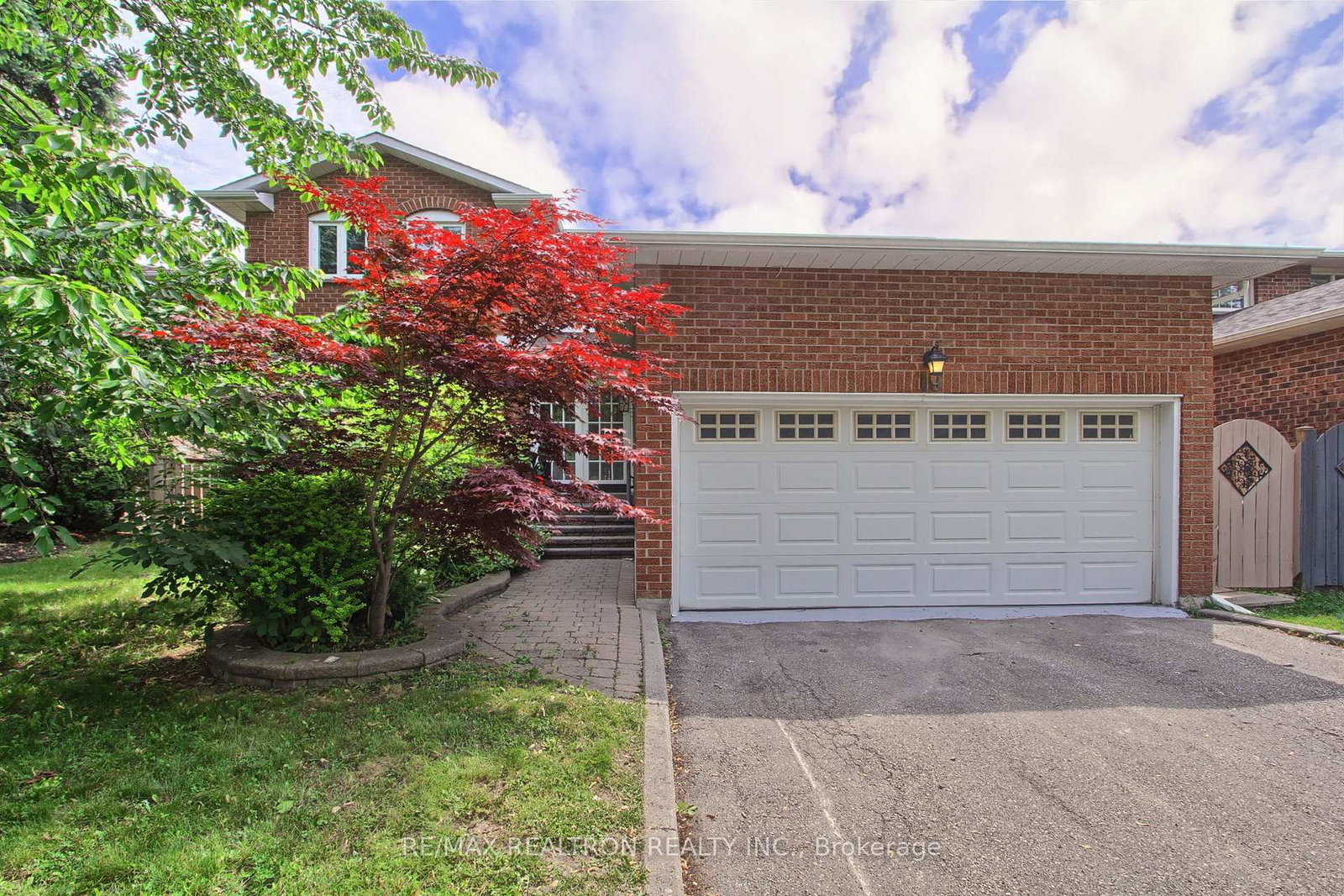 19-crystal-drive-n-richmond-hill-ontario-n13068586