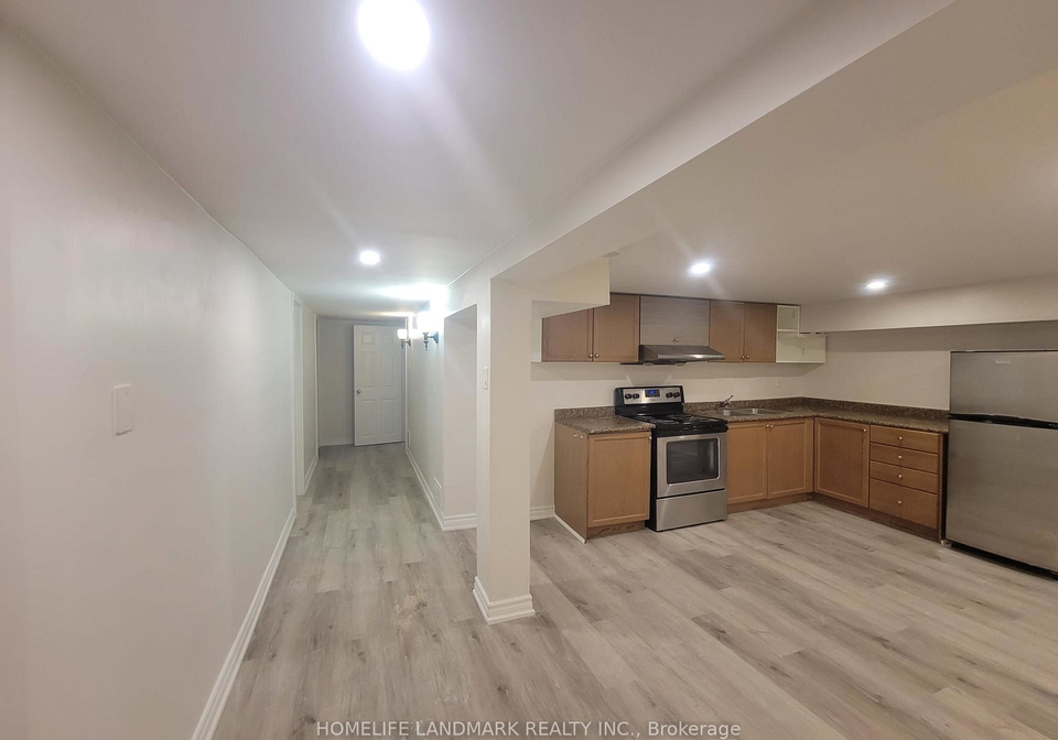 307-axminster-drive-richmond-hill-ontario-n13068758