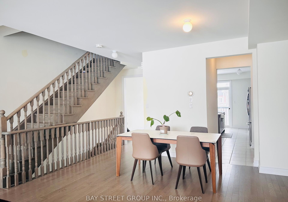 255-tennant-circle-vaughan-ontario-n13069142