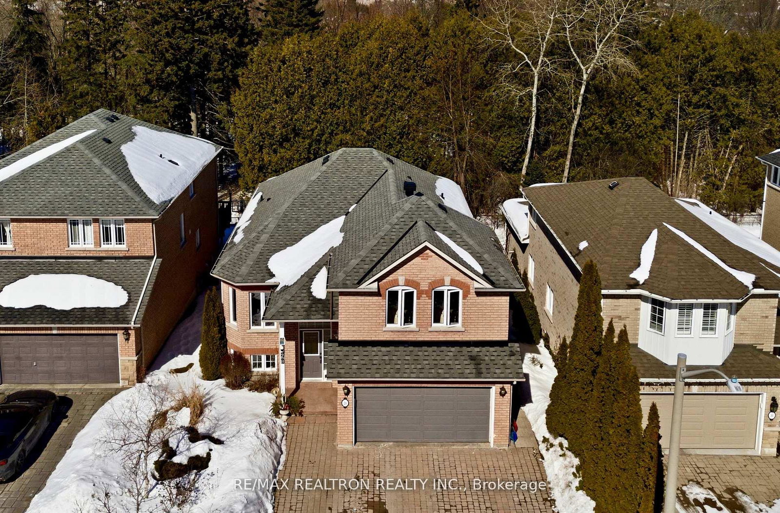 28-headwater-crescent-richmond-hill-ontario-n13069632