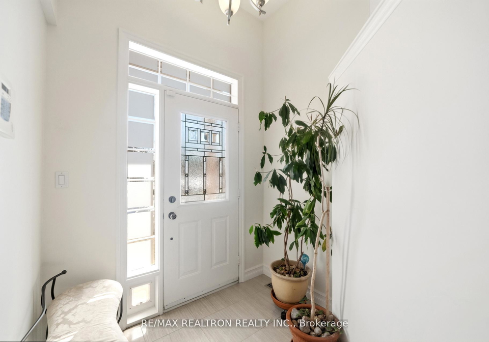 28-headwater-crescent-richmond-hill-ontario-n13069632