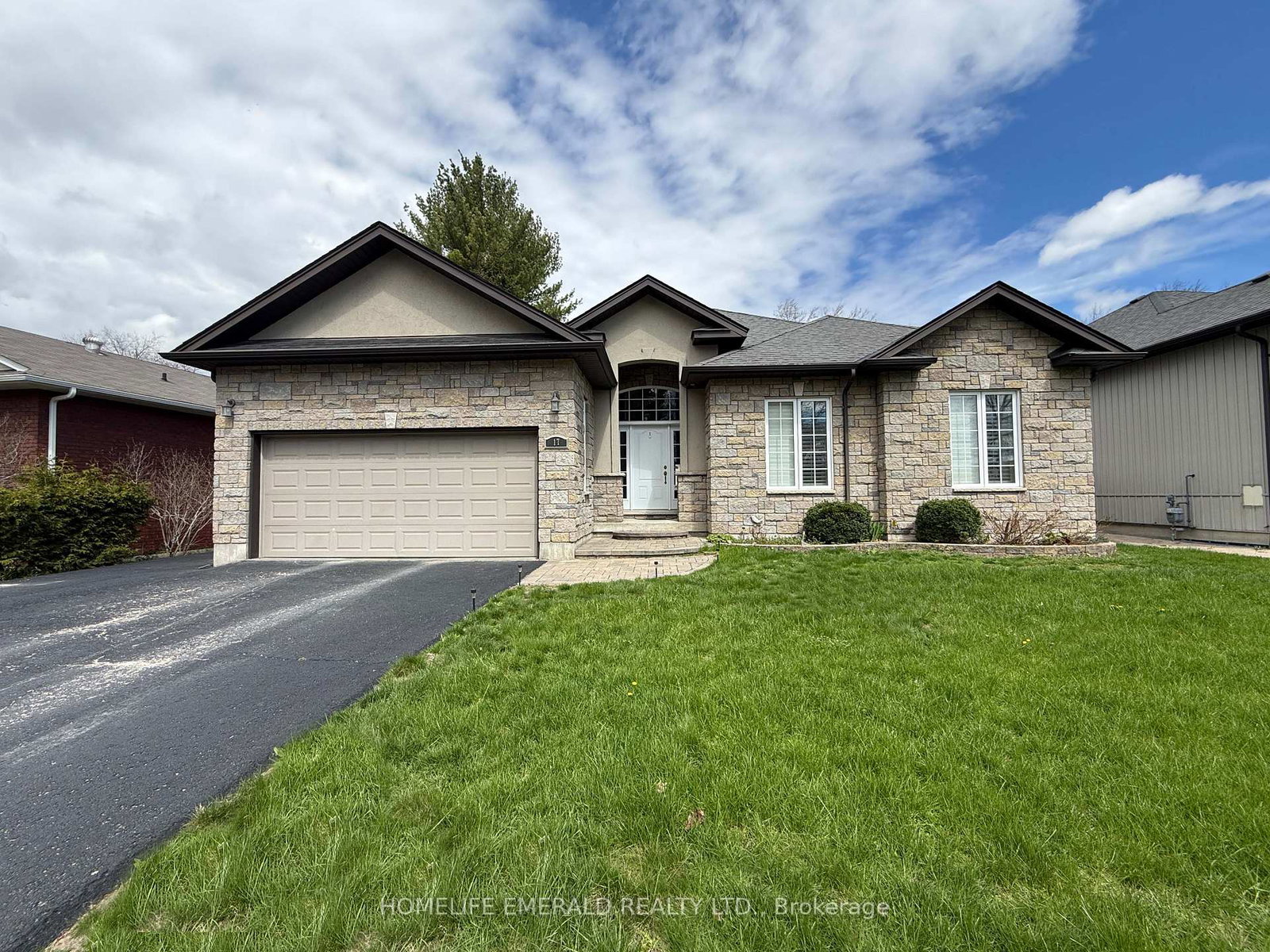 17-tree-top-street-essa-ontario-n13069696