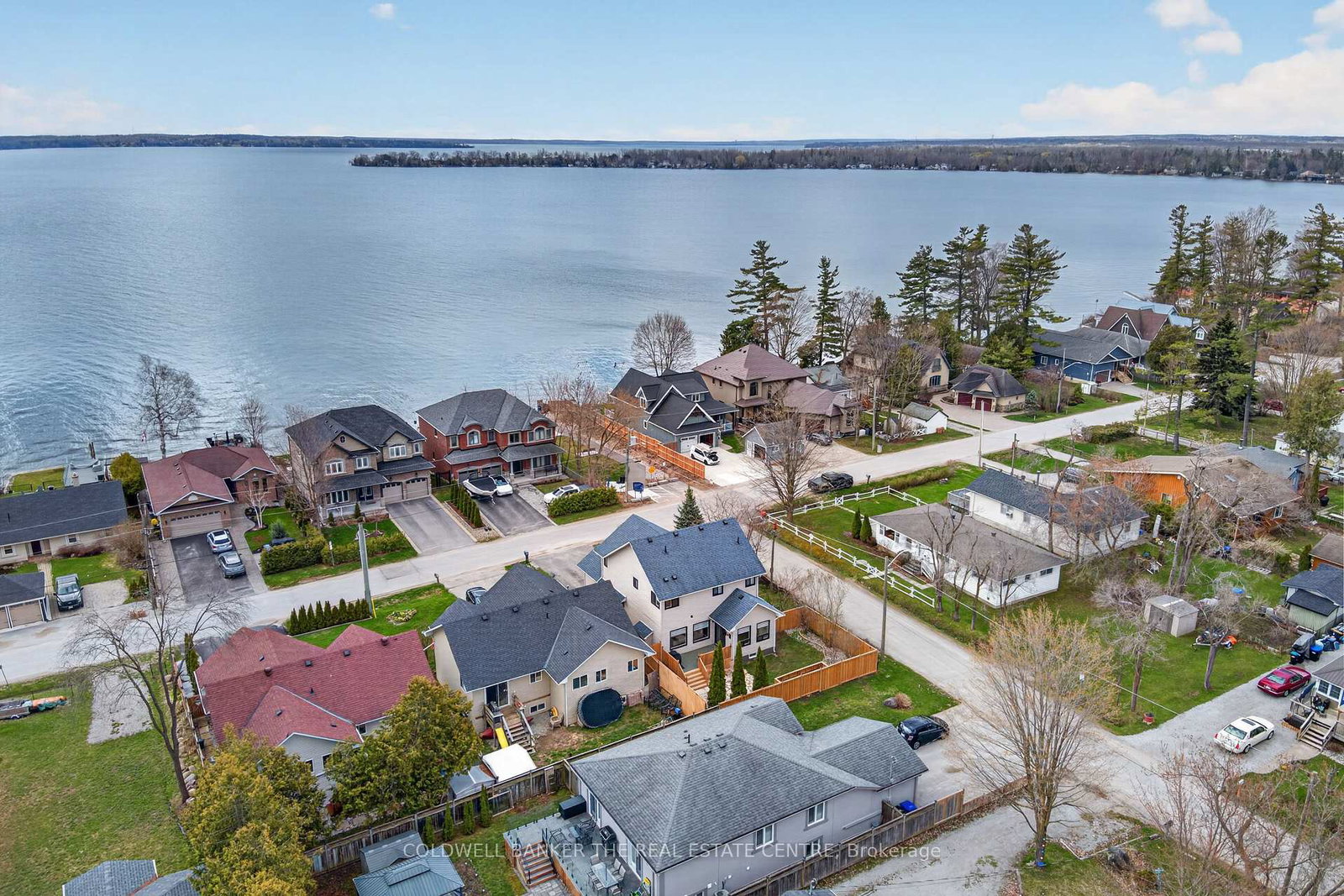 684-lakelands-avenue-innisfil-ontario-n13069836