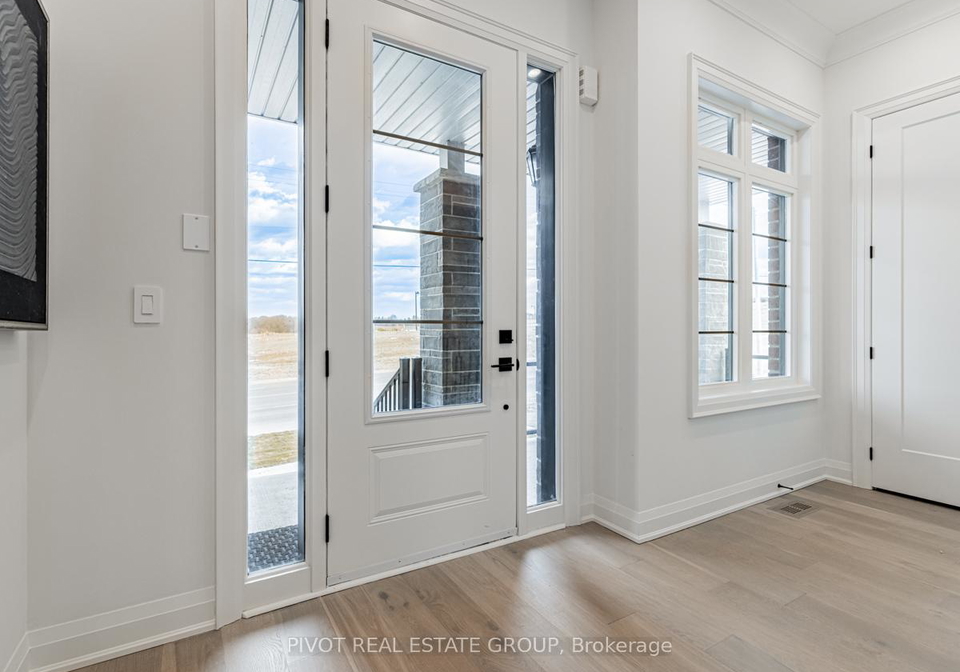 5-rowe-street-bradford-west-gwillimbury-ontario-n13069842
