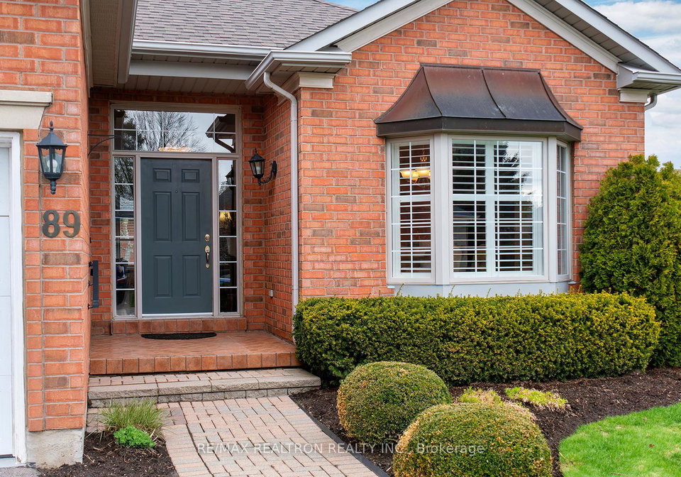 89-couples-gallery-whitchurch-stouffville-ontario-n13069986