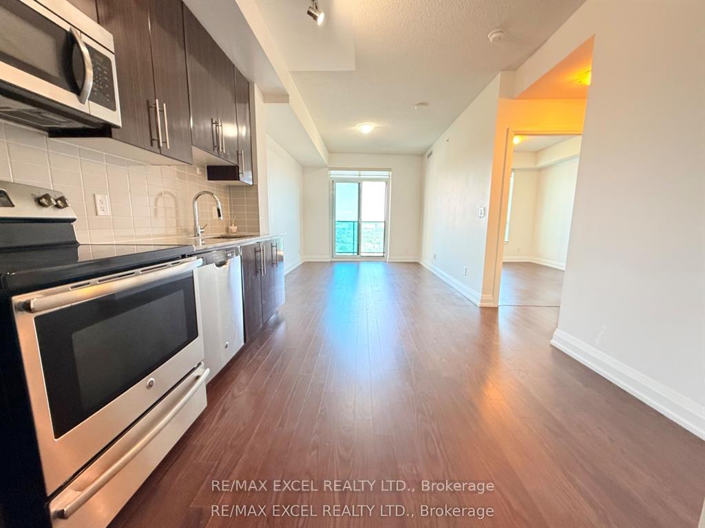 7171-yonge-street-markham-ontario-n13070722