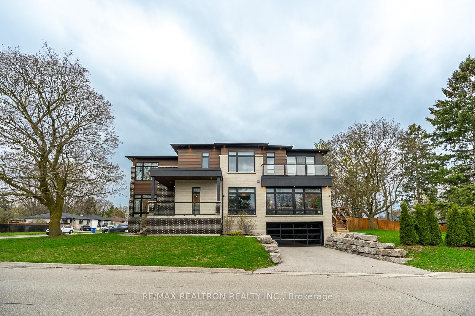 70-collins-crescent-aurora-ontario-n13070946