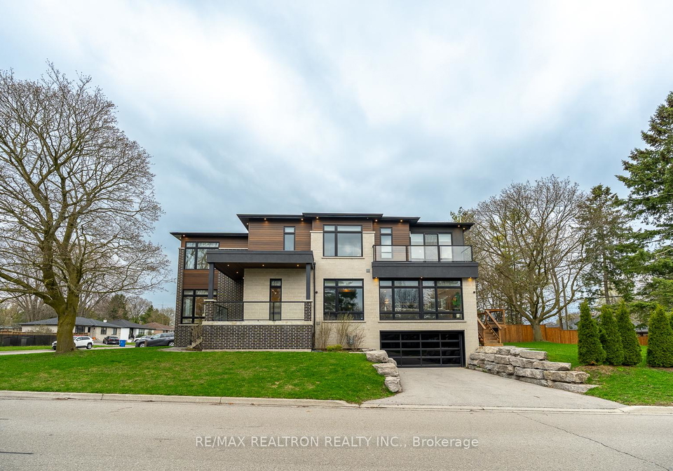 70-collins-crescent-aurora-ontario-n13070946