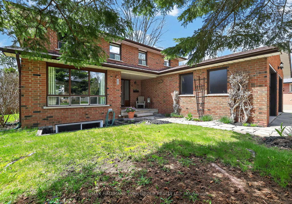 16-wenderly-drive-aurora-ontario-n13070950