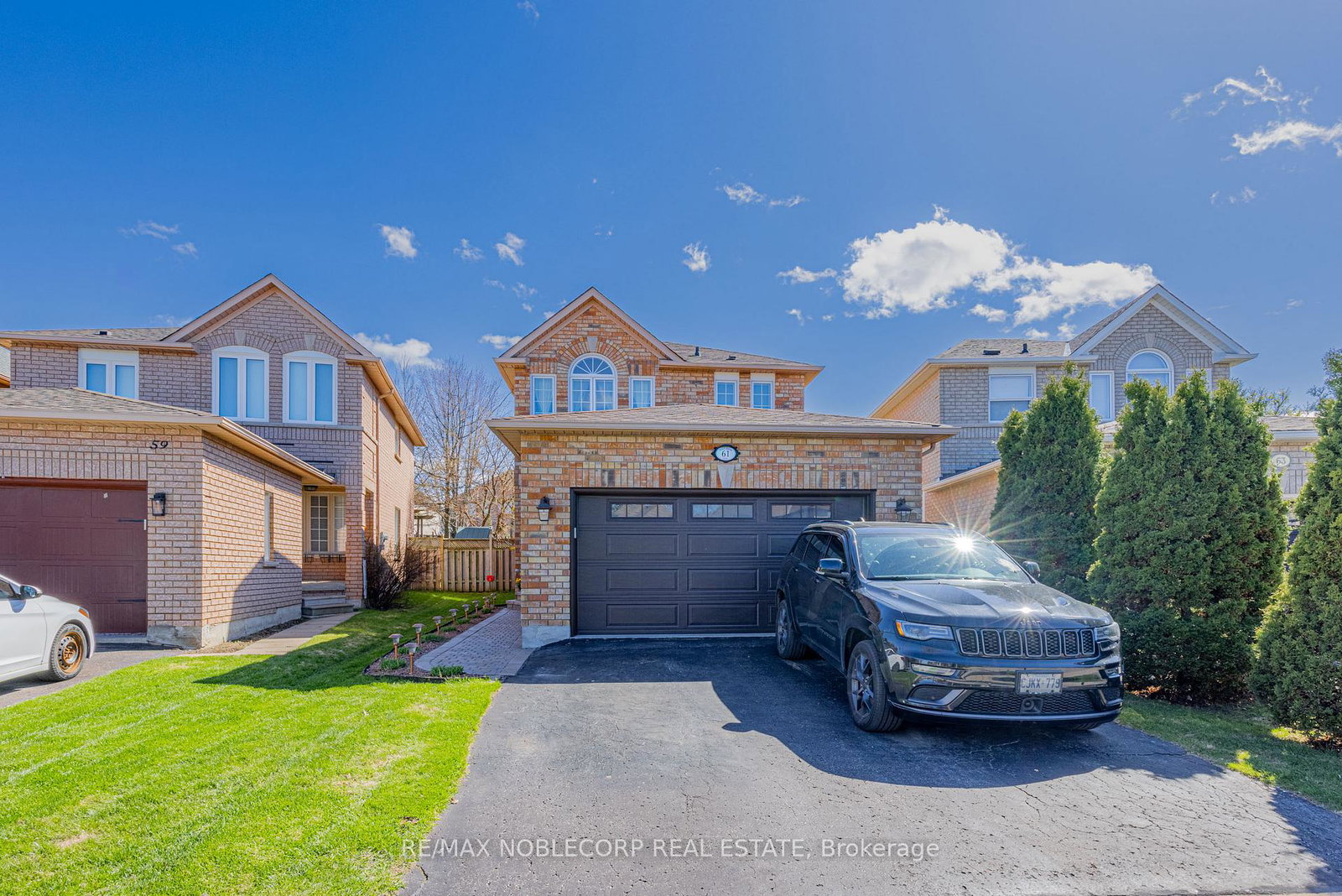 61-woodhaven-crescent-richmond-hill-ontario-n13071038