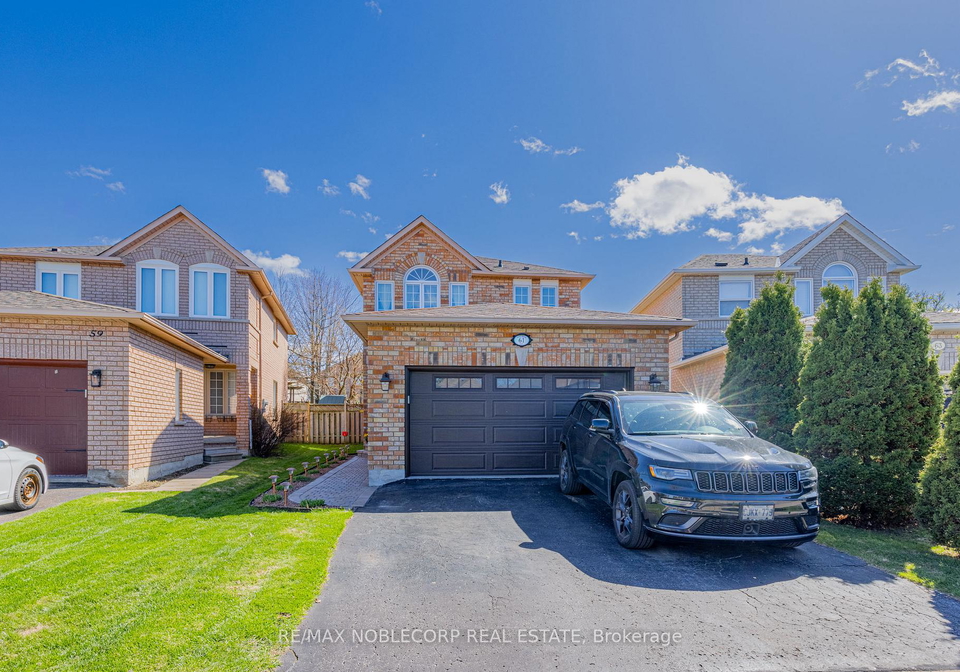 61-woodhaven-crescent-richmond-hill-ontario-n13071038