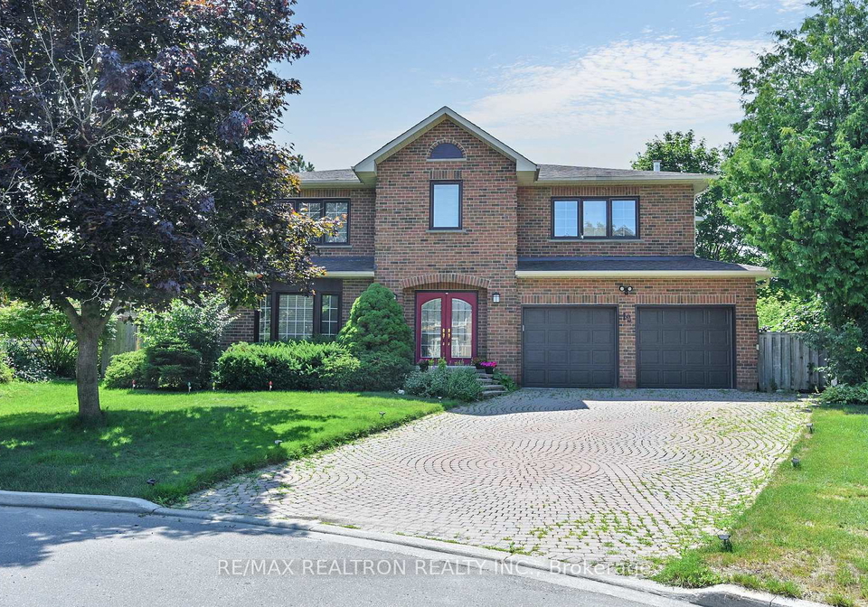 12-greenbriar-court-aurora-ontario-n13071098