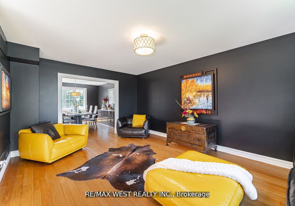 7-stewart-crescent-essa-ontario-n13071260