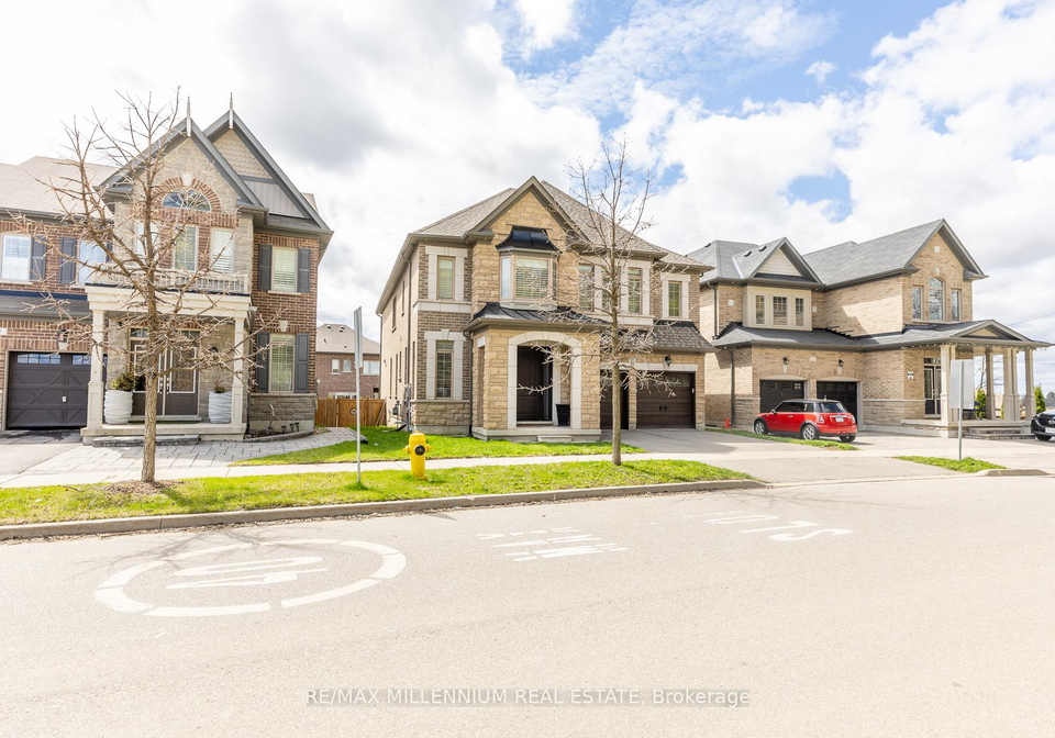 11-algoma-drive-vaughan-ontario-n13071268