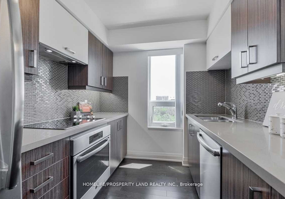 18-uptown-drive-markham-ontario-n13071570