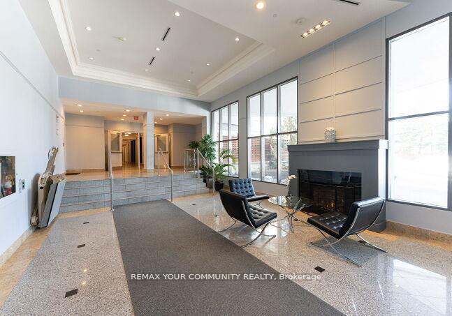 11121-yonge-street-richmond-hill-ontario-n13072156