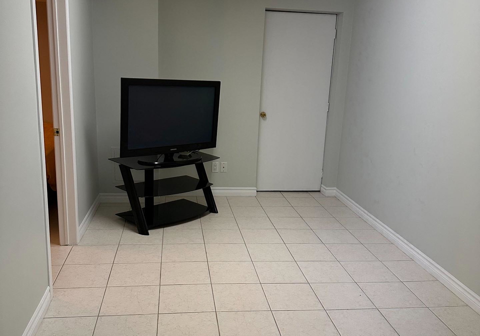 80-ray-street-markham-ontario-n13072244