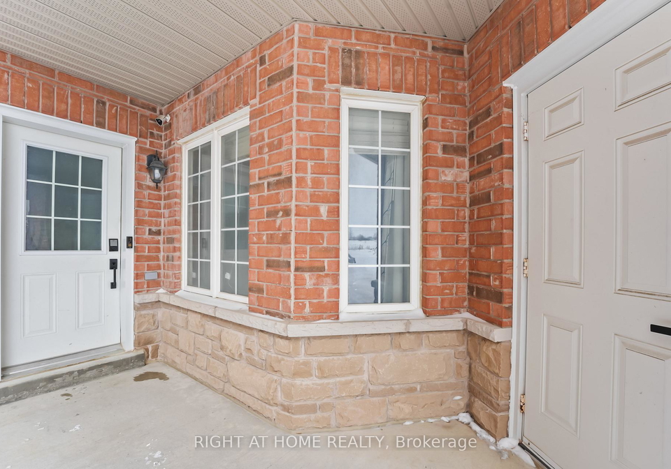 1216-fox-hill-street-innisfil-ontario-n13072272