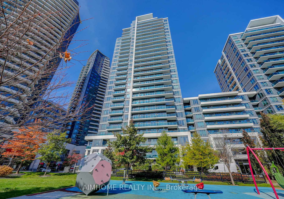 7165-yonge-street-markham-ontario-n13072282
