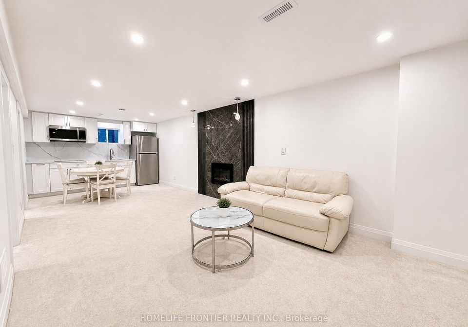 279-shaw-boulevard-richmond-hill-ontario-n13072338