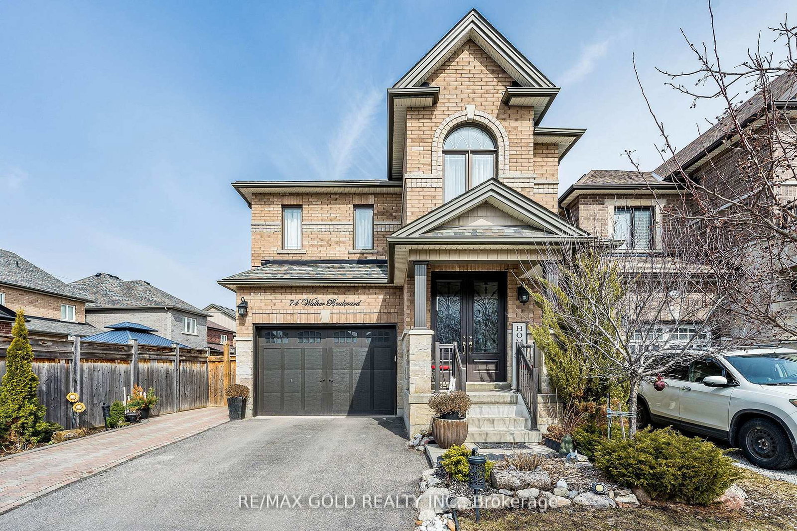 74-walker-boulevard-new-tecumseth-ontario-n13072628