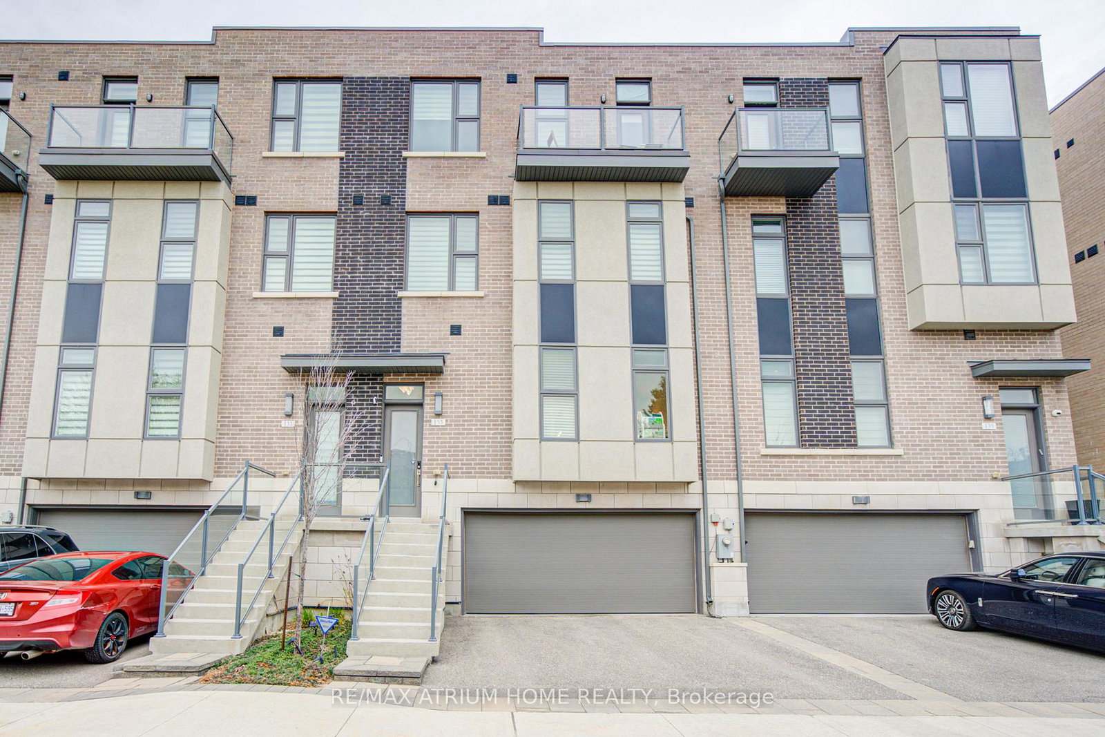 135-smallwood-circle-vaughan-ontario-n13073424