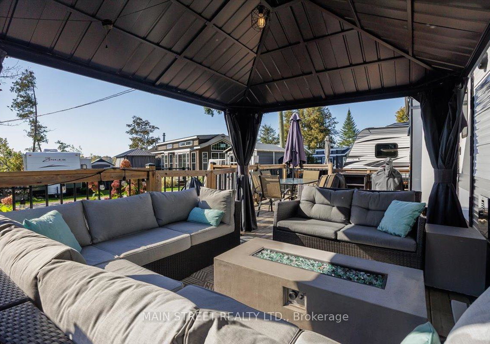 15-hawaiian-circle-whitchurch-stouffville-ontario-n13073524