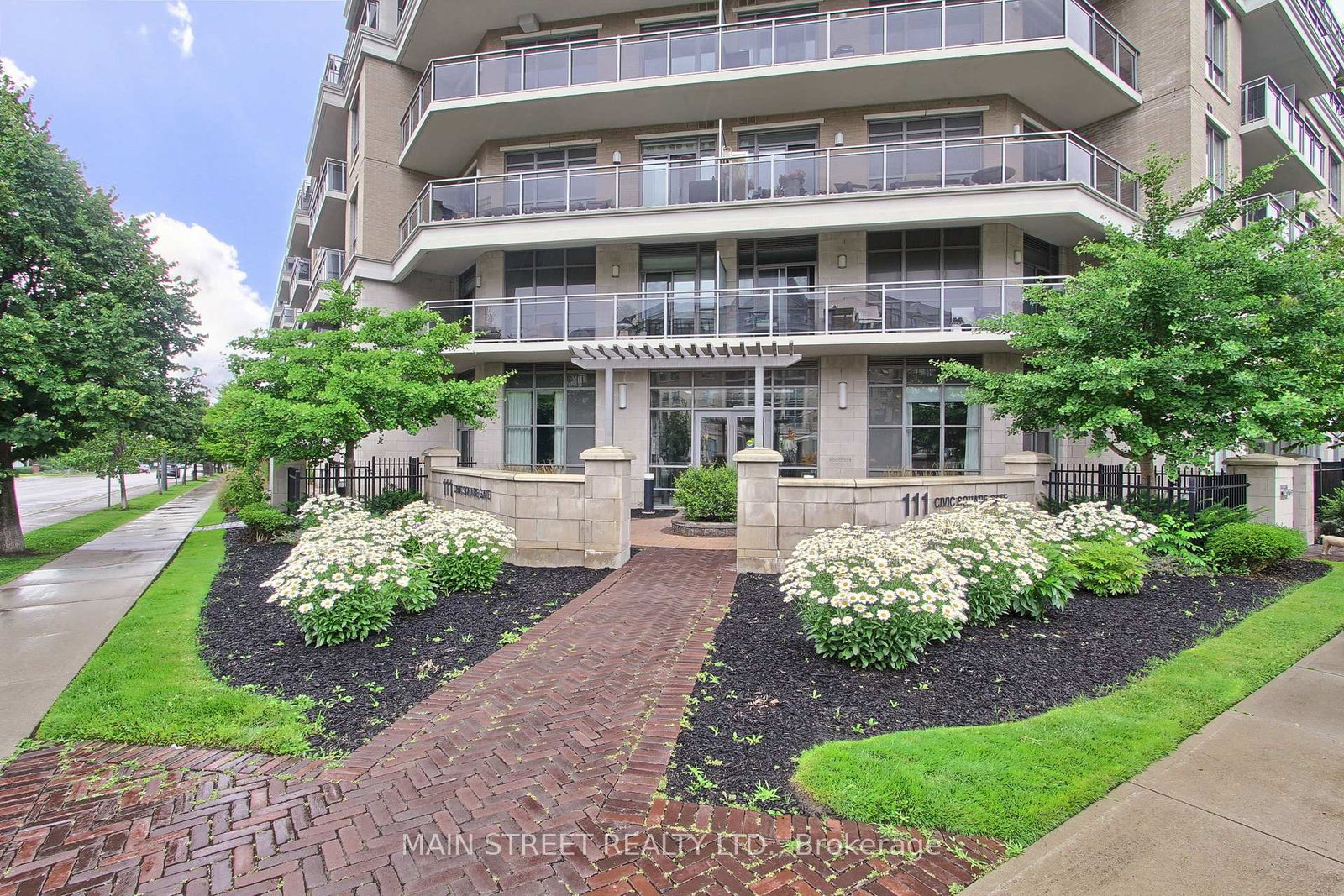 111-civic-square-gate-e-aurora-ontario-n13074302