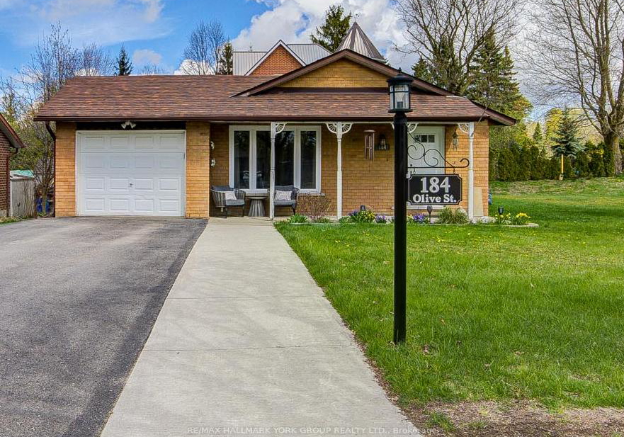 184-olive-street-east-gwillimbury-ontario-n13074566