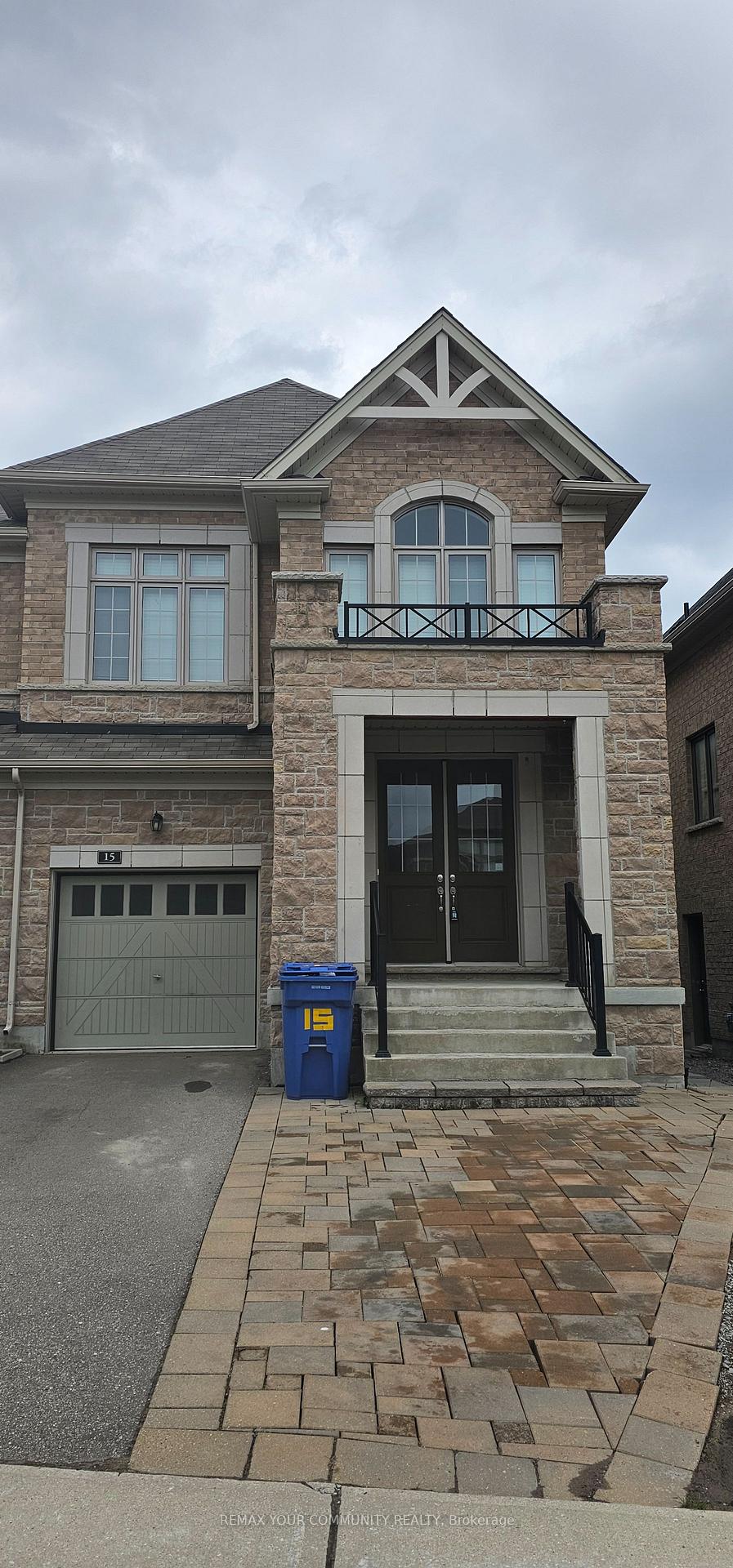 15-john-smith-street-east-gwillimbury-ontario-n13074942