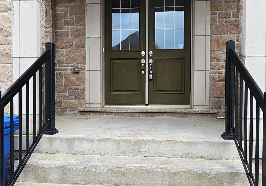 15-john-smith-street-east-gwillimbury-ontario-n13074942