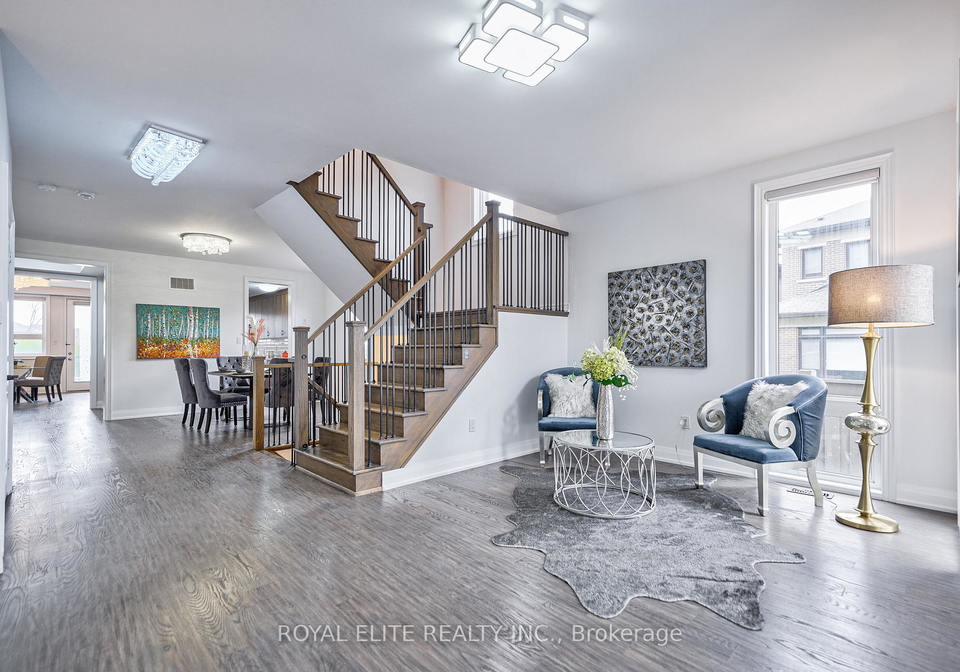 40-conklin-crescent-aurora-ontario-n13074946