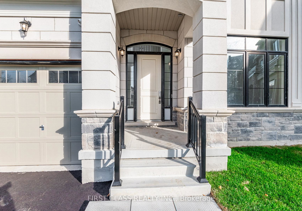 15-kenneth-campbell-court-aurora-ontario-n13075268