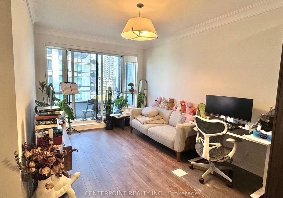 38-water-walk-drive-markham-ontario-n13075322