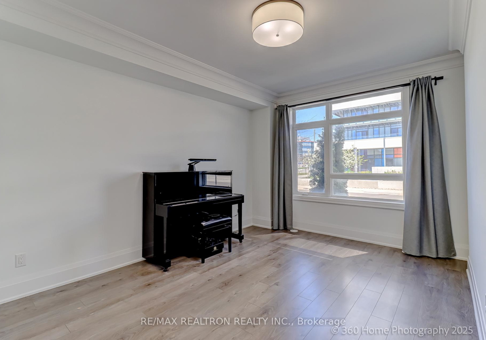 9-gandhi-lane-markham-ontario-n13075364