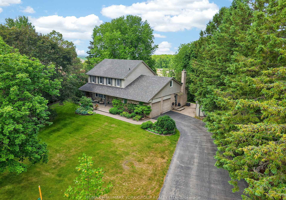 8-grant-court-east-gwillimbury-ontario-n13075406