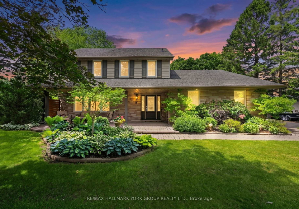 8-grant-court-east-gwillimbury-ontario-n13075406