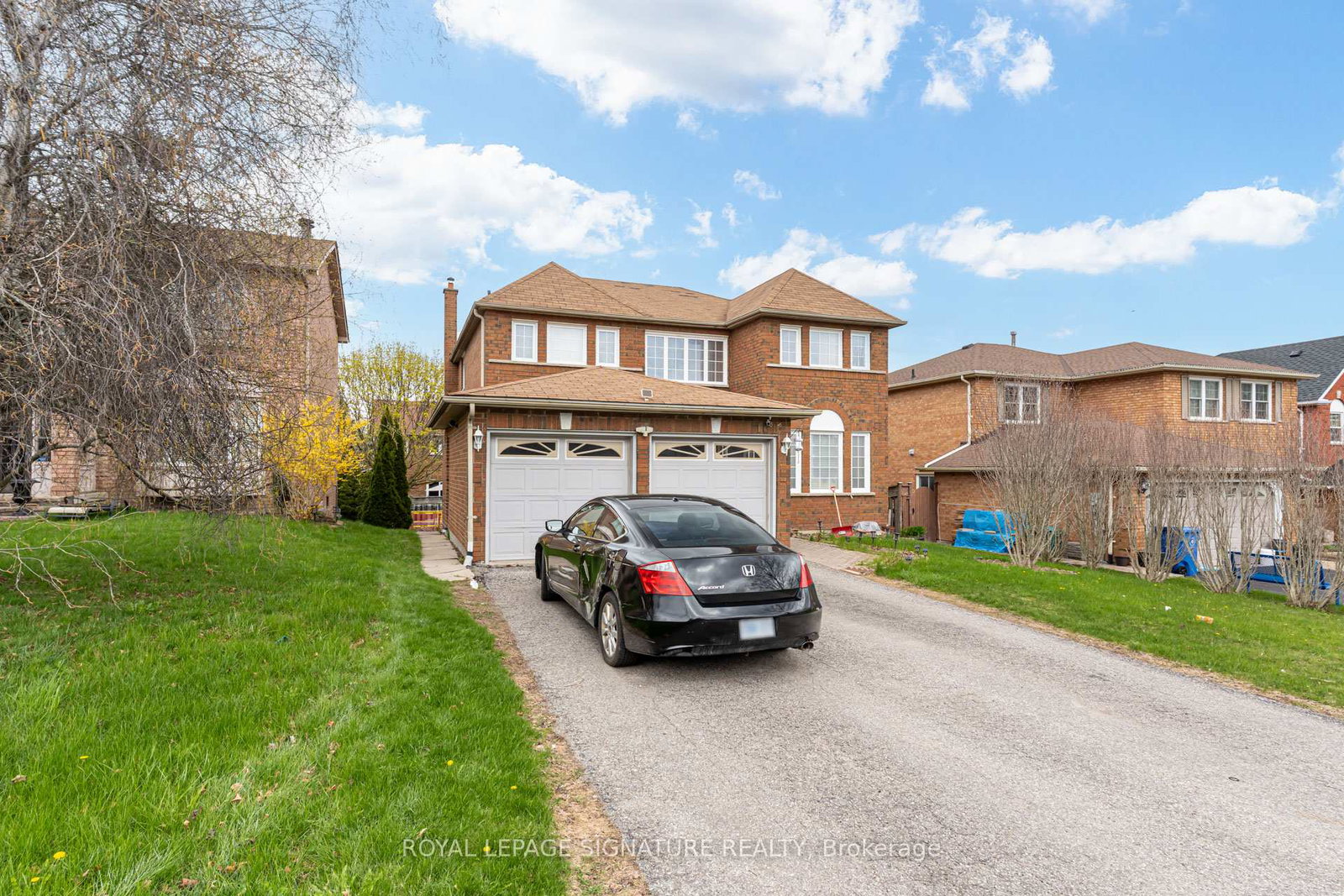 161-chambers-crescent-newmarket-ontario-n13075418
