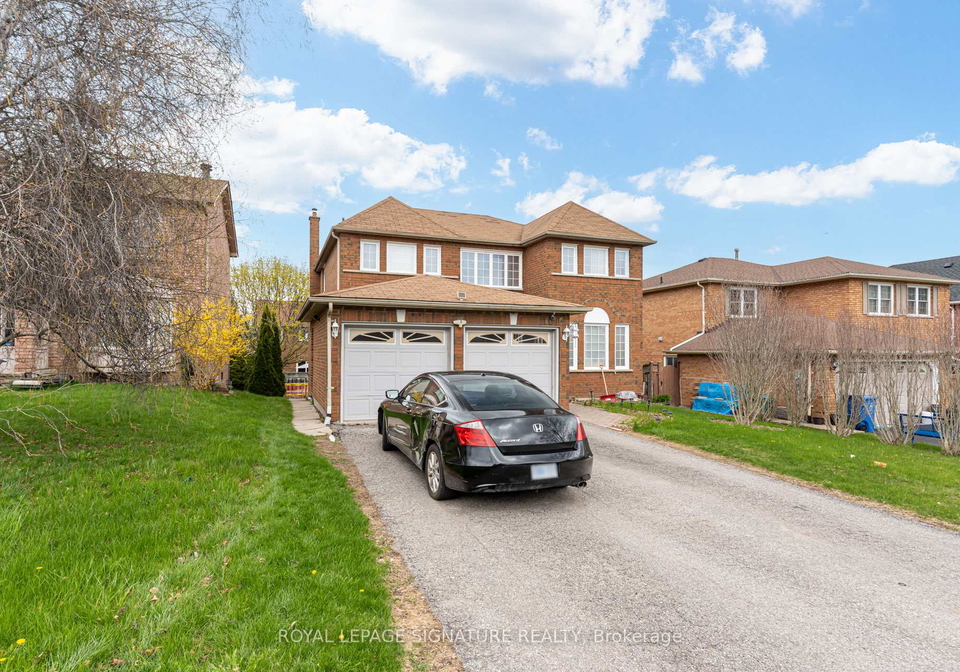 161-chambers-crescent-newmarket-ontario-n13075418