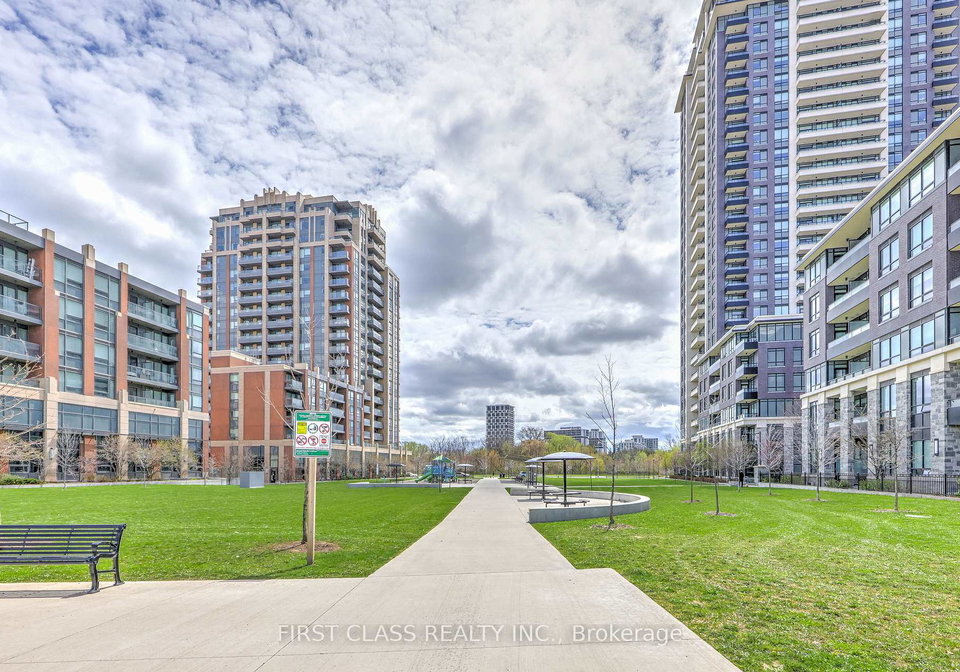 28-uptown-drive-markham-ontario-n13075462