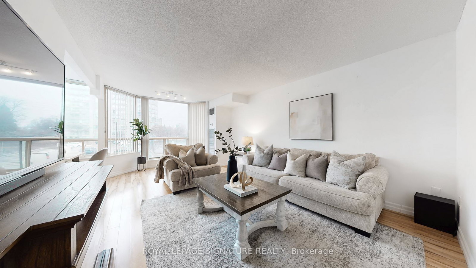 175-cedar-avenue-richmond-hill-ontario-n13075556