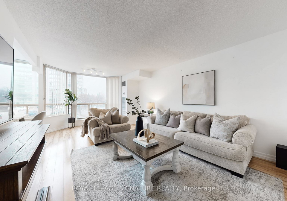 175-cedar-avenue-richmond-hill-ontario-n13075556