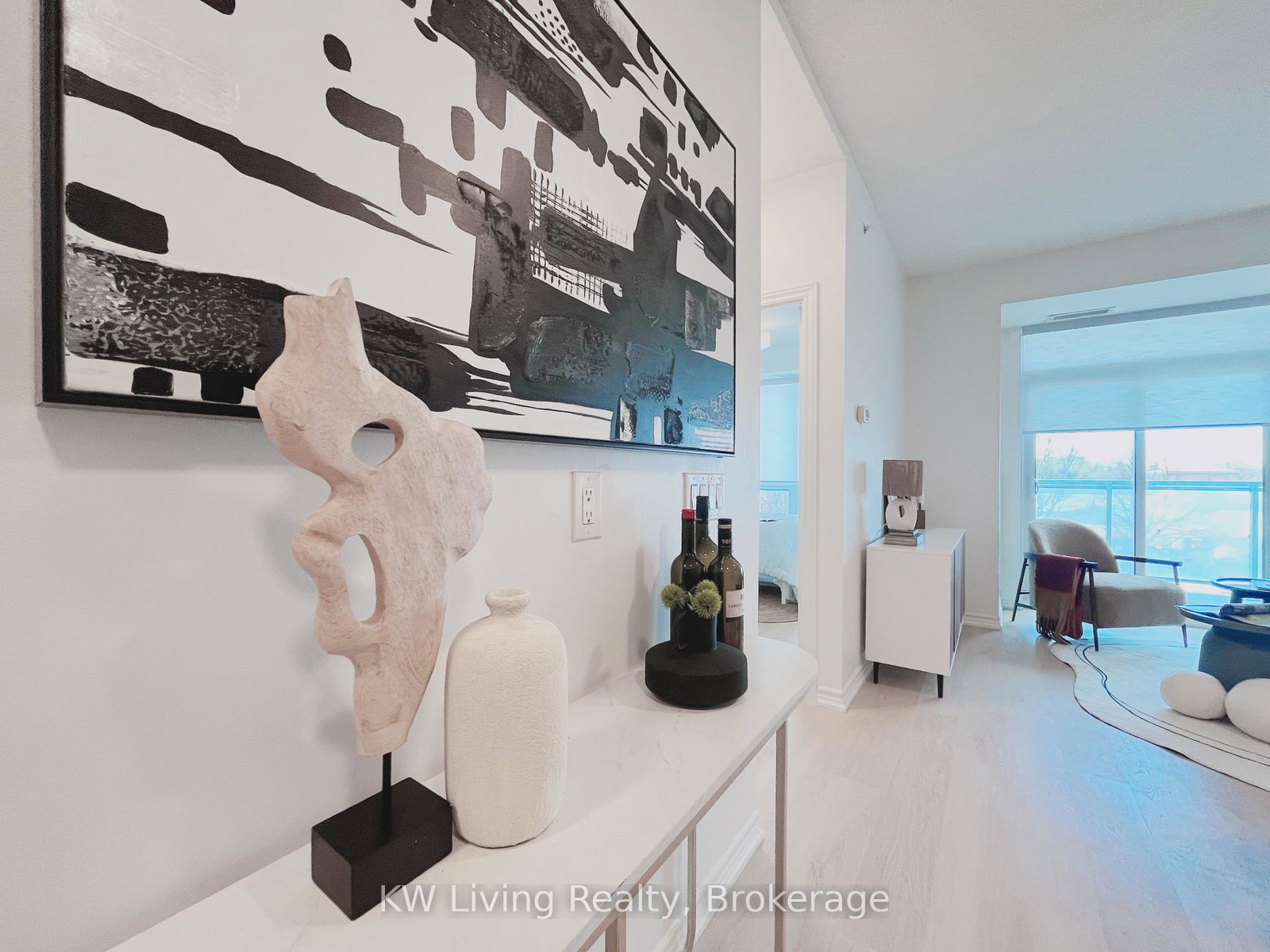 8323-kennedy-road-markham-ontario-n13075960