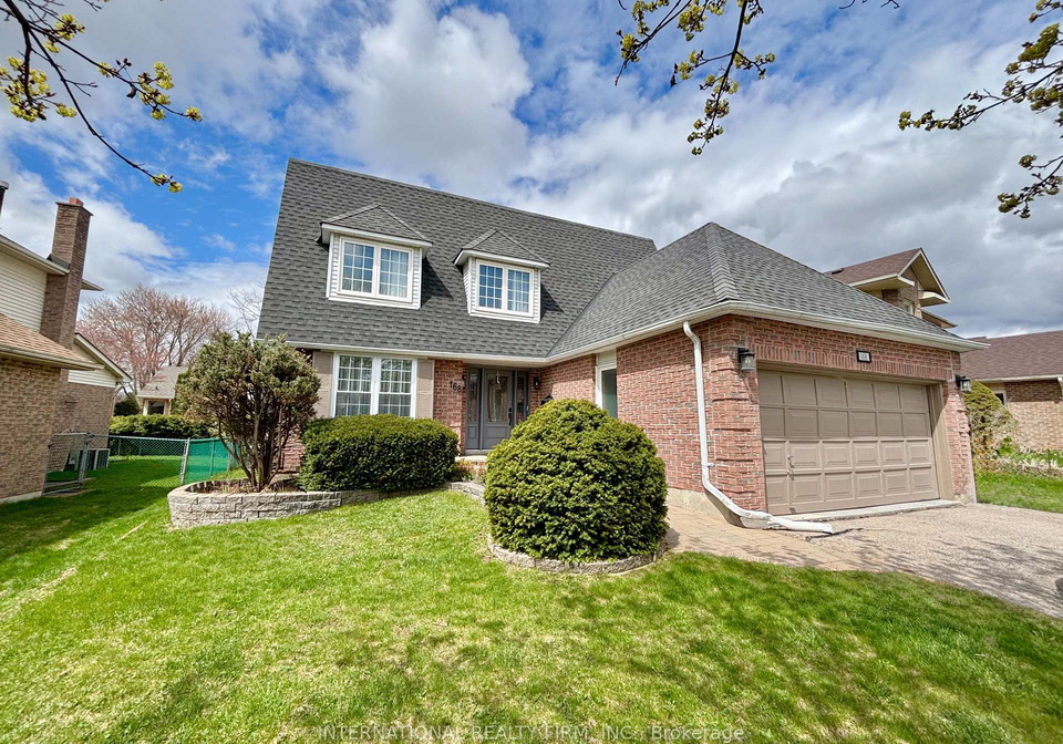 168-willow-lane-newmarket-ontario-n13076092