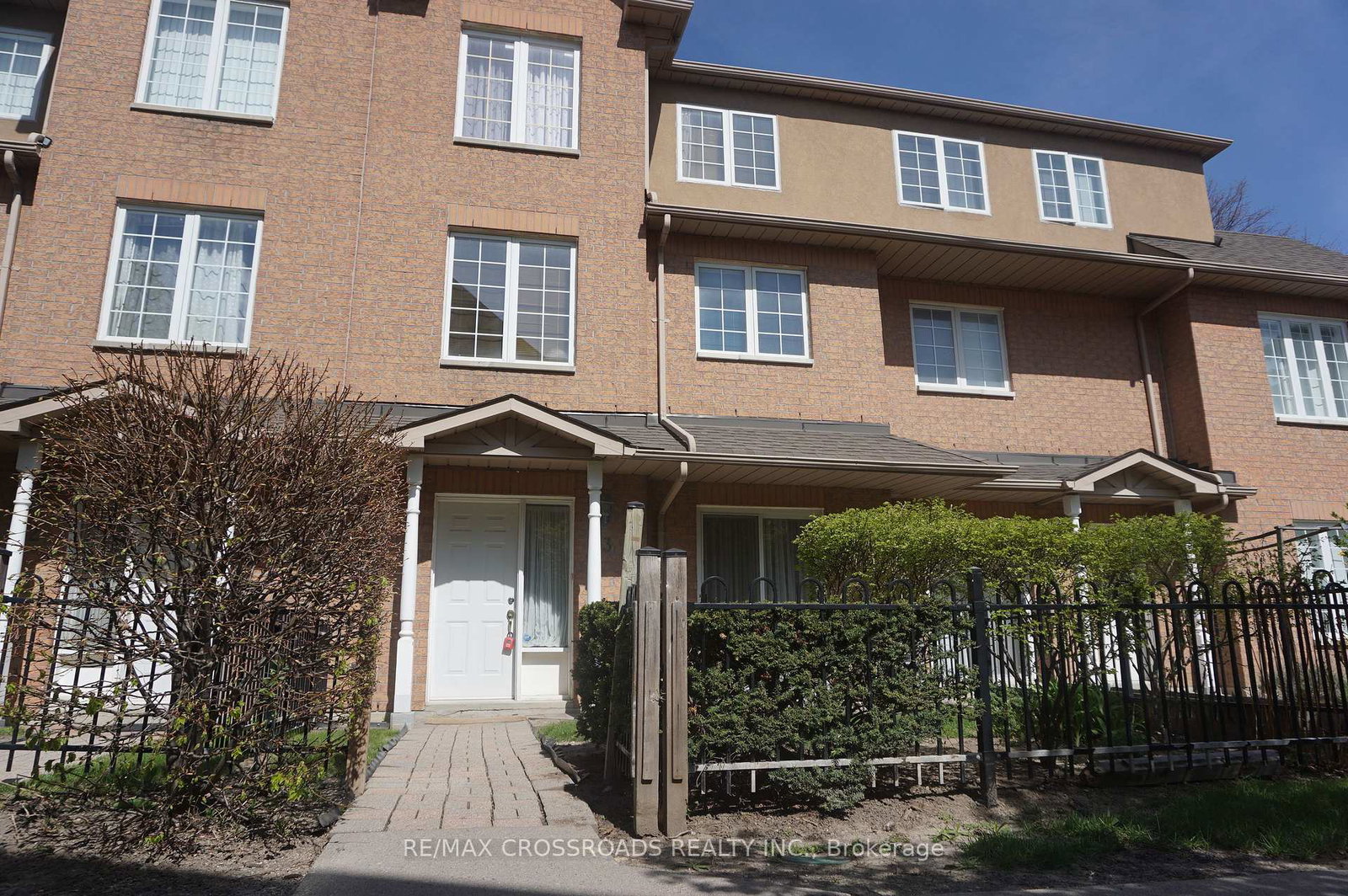 12-st-moritz-way-markham-ontario-n13076306