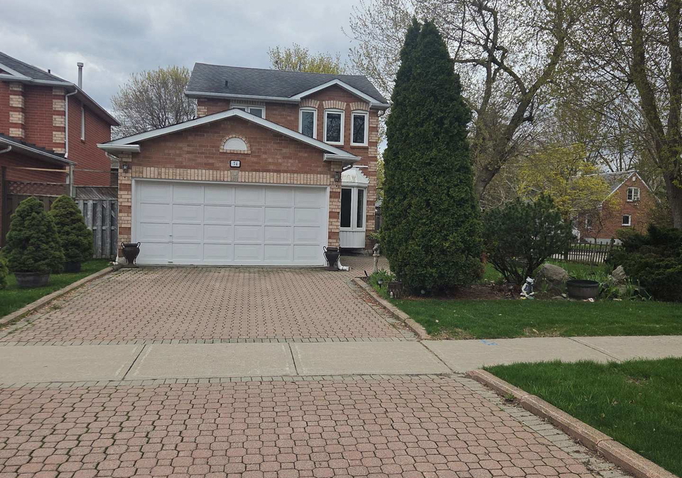 74-dunsmore-crescent-richmond-hill-ontario-n13076392